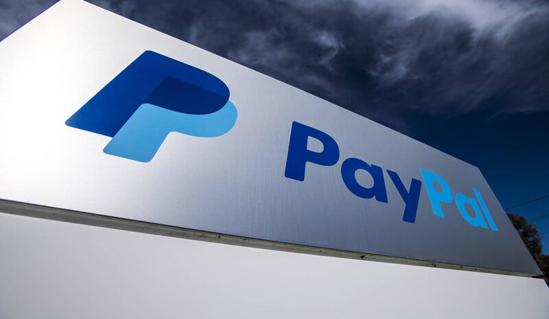 PayPal (پی پال) چیست و چگونه کار می کند؟